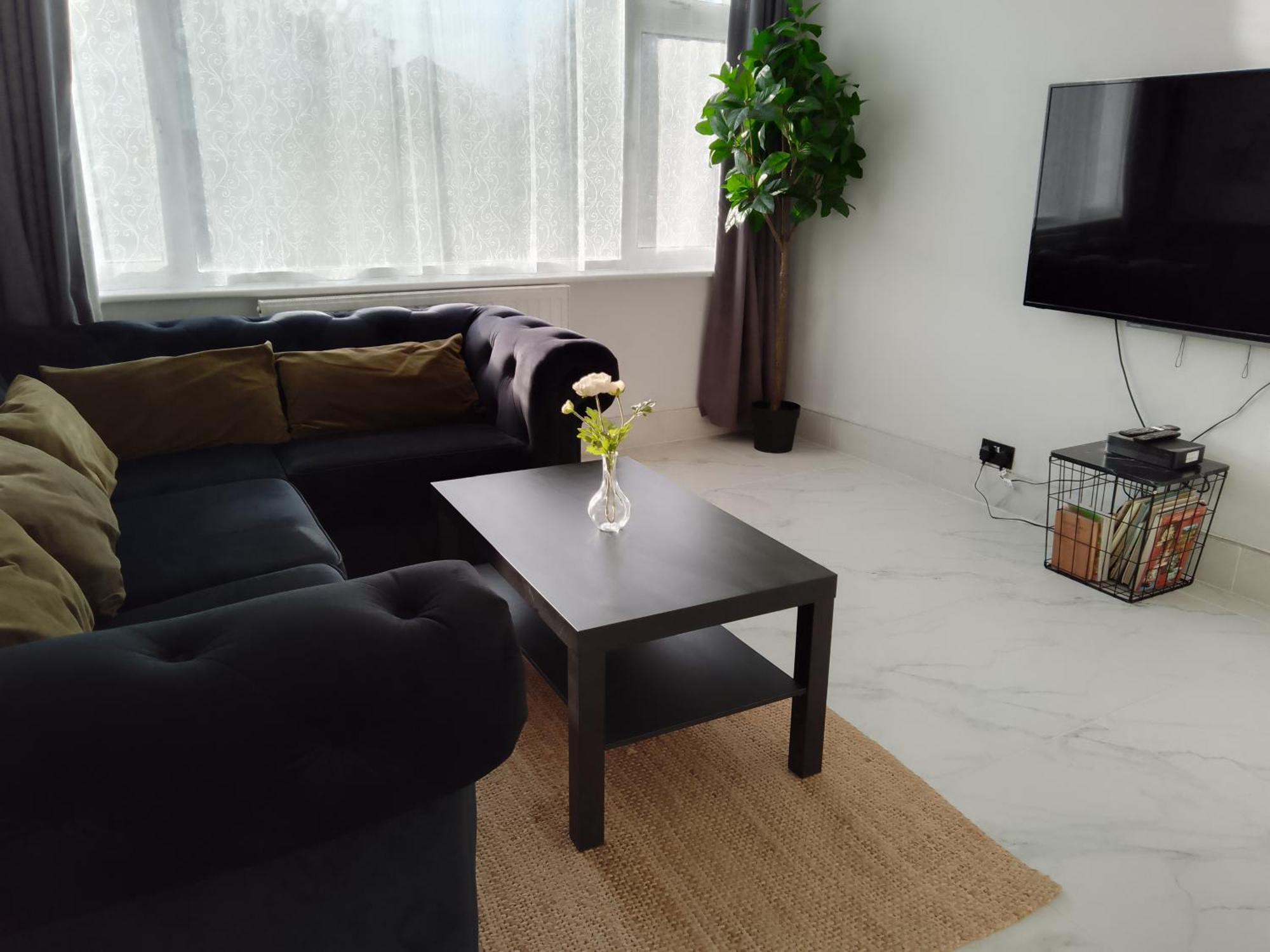 Surbiton Home With Free Parkings, Surbiton, Kingston Upon Thames, Surrey, Greater London Uk المظهر الخارجي الصورة